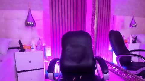 Kyle online show from July 30, 2026, 5:06 am