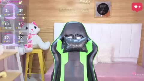 Snapshot of kylia_a chatting on May 4, 2026, 8:27 pm Kilya online show from May 4, 2026, 8:27 pm