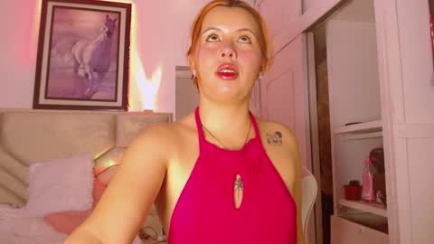 kylia_ml online show from November 1, 2025, 11:29 pm