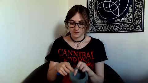 Snapshot of kylianna chatting on October 7, 2025, 7:11 pm Kylianna online show from October 7, 2025, 7:11 pm