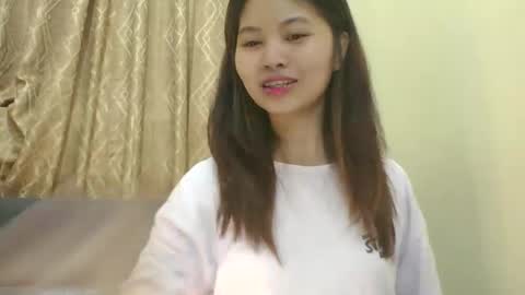 its me KYLIE online show from September 17, 2025, 12:07 pm