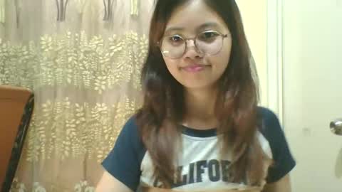 its me KYLIE online show from September 18, 2025, 1:13 pm