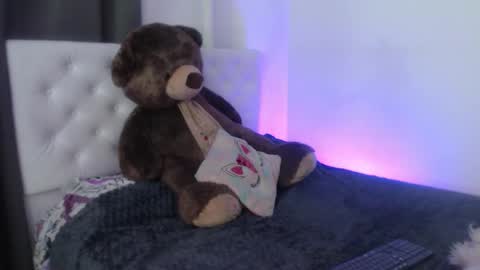 Snapshot of kylie444 chatting on September 20, 2025, 3:07 am Sara online show from September 20, 2025, 3:07 am