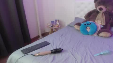 Sara online show from November 23, 2025, 12:32 am