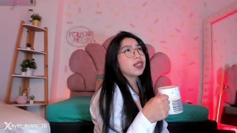 Kylie online show from April 29, 2026, 5:30 pm