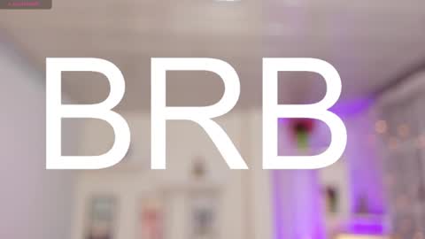 kylie online show from October 3, 2025, 4:37 pm
