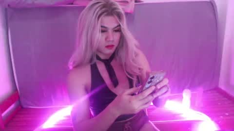 kylie_ish online show from August 3, 2026, 5:16 pm