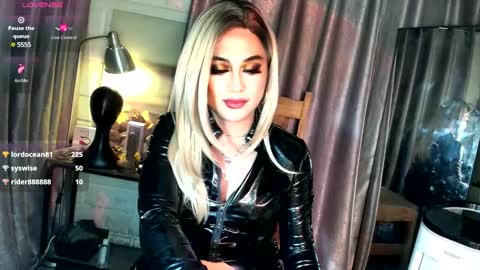 Snapshot of kylie_iyutera chatting on February 13, 2025, 4:28 pm kylie online show from February 13, 2025, 4:28 pm