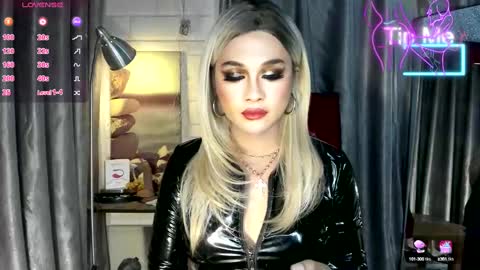 Snapshot of kylie_iyutera chatting on March 4, 2025, 1:49 pm kylie online show from March 4, 2025, 1:49 pm