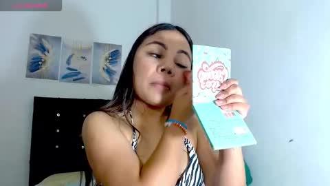 Paola online show from December 15, 2025, 11:20 pm