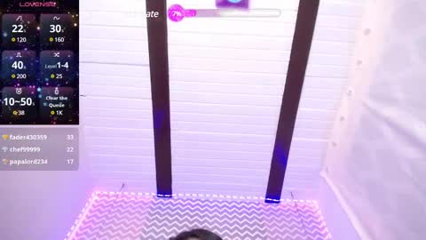kylie_ls online show from December 2, 2024, 7:25 am
