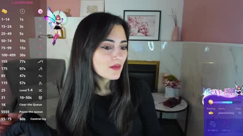Kylie online show from December 17, 2024, 4:32 pm