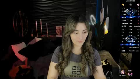 Kylie online show from May 6, 2026, 1:49 pm