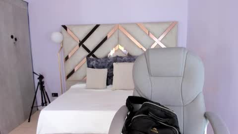 Snapshot of kylie_reyes chatting on March 18, 2026, 8:01 pm Kylie Reyes online show from March 18, 2026, 8:01 pm