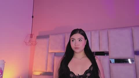  Kylie  online show from May 18, 2026, 12:22 pm