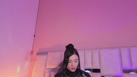  Kylie  online show from May 19, 2026, 11:49 am