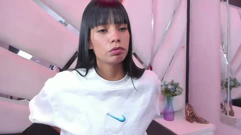 kylie online show from June 21, 2026, 3:20 am