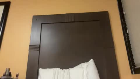 kylie_star30 online show from March 25, 2026, 1:28 pm