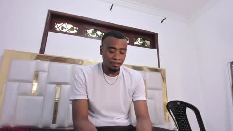 Kaylie And Jhony online show from January 25, 2025, 6:24 pm