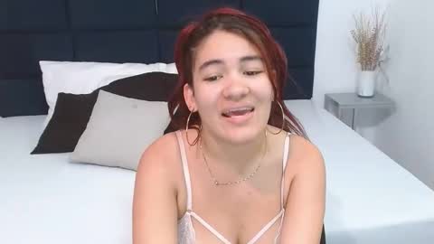 Snapshot of kyliebenson chatting on March 10, 2025, 1:32 pm Melissa online show from March 10, 2025, 1:32 pm