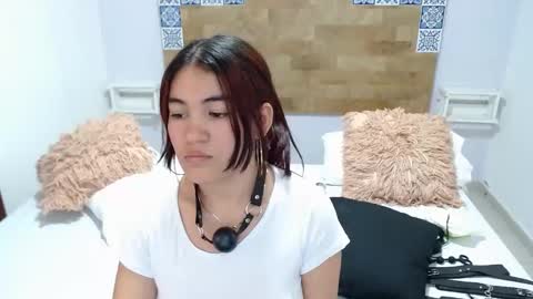 Snapshot of kyliebenson chatting on March 12, 2025, 1:51 pm Melissa online show from March 12, 2025, 1:51 pm