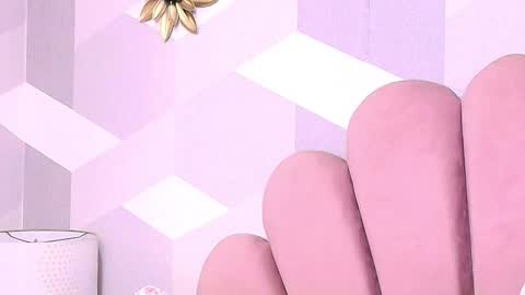 Snapshot of kyliemonnet chatting on October 28, 2025, 11:36 am Kylie jl online show from October 28, 2025, 11:36 am