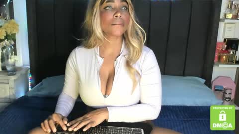 kylie white boobs online show from May 8, 2026, 9:31 pm