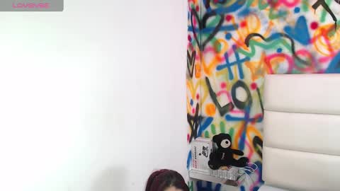 Kylie online show from January 4, 2025, 2:35 pm