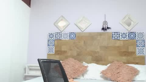 Kylie online show from January 19, 2025, 4:25 pm