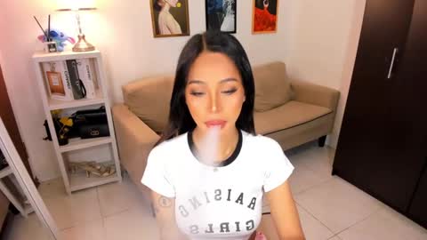 kyll_collins online show from February 24, 2025, 1:46 am