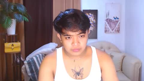 kyll_collins online show from November 5, 2025, 5:46 pm