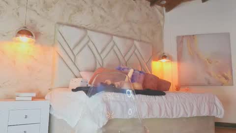 Snapshot of kylle_2050 chatting on September 30, 2025, 11:26 am Kyle online show from September 30, 2025, 11:26 am