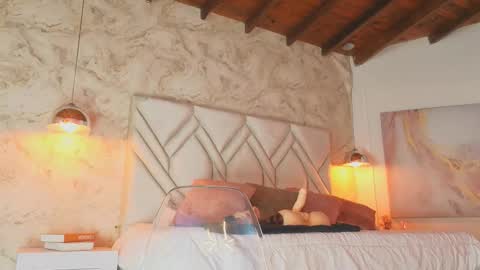 Snapshot of kylle_2050 chatting on October 11, 2025, 11:20 am Kyle online show from October 11, 2025, 11:20 am