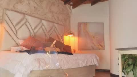 Snapshot of kylle_2050 chatting on October 17, 2025, 11:24 am Kyle online show from October 17, 2025, 11:24 am