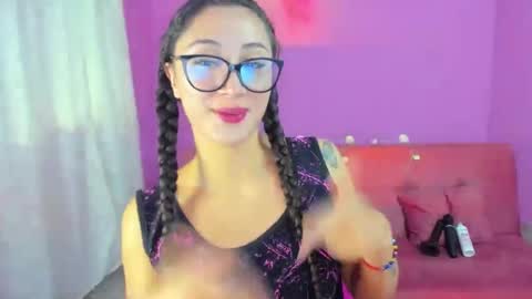 Kym Giraldo online show from September 24, 2025, 6:06 am