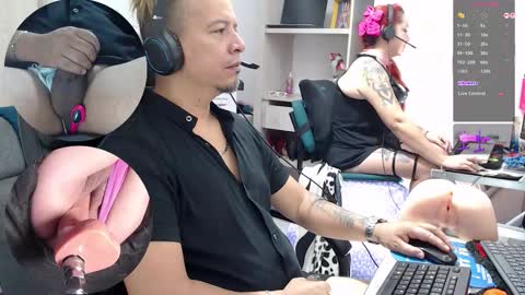 kyobiker223 online show from November 11, 2025, 2:28 pm