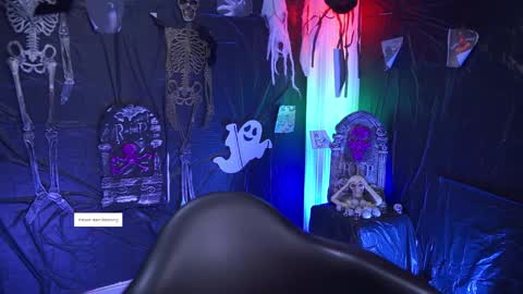 Kyomi online show from October 10, 2025, 1:10 pm