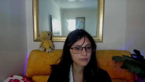 Kyomi online show from May 11, 2026, 12:55 pm