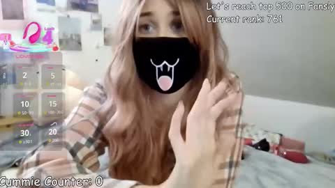 Kyra Wild online show from September 29, 2025, 8:02 pm