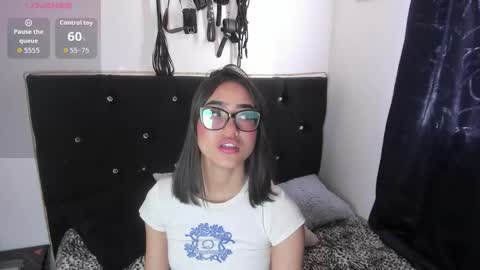 Snapshot of kysha_lipps chatting on September 19, 2025, 7:03 pm KYSHA online show from September 19, 2025, 7:03 pm