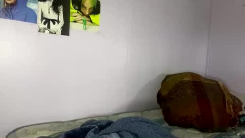 Lily online show from April 7, 2026, 11:54 am