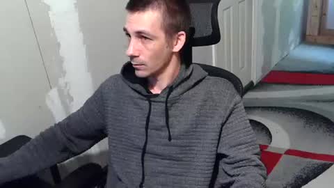 l1v1nth3dr3am online show from May 2, 2026, 1:43 am