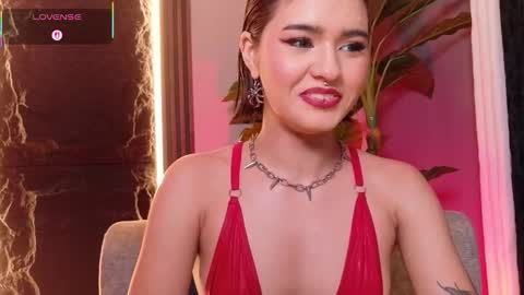 Snapshot of la_diabla_111_ chatting on October 27, 2025, 7:29 pm Karime online show from October 27, 2025, 7:29 pm