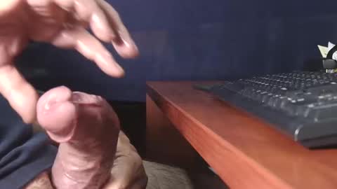 la_guyy online show from June 11, 2026, 2:26 pm