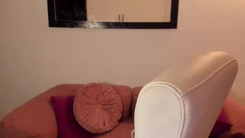 Snapshot of la_leonaaa chatting on November 9, 2025, 3:38 am Jazmin online show from November 9, 2025, 3:38 am