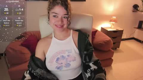 Snapshot of la_leonaaa chatting on February 25, 2026, 2:21 am Jazmin online show from February 25, 2026, 2:21 am