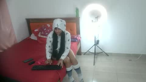 Snapshot of la_wuaifu1 chatting on November 17, 2025, 7:30 pm la_wuaifu1 online show from November 17, 2025, 7:30 pm