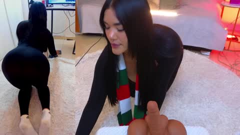 Cris  online show from December 24, 2024, 3:05 pm