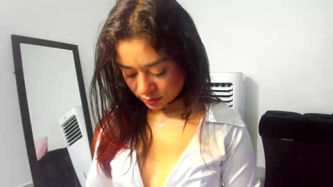 Snapshot of laady_marly chatting on October 21, 2025, 10:16 am Marly online show from October 21, 2025, 10:16 am