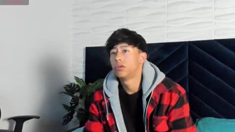 labrinthteasing online show from February 24, 2026, 12:14 pm